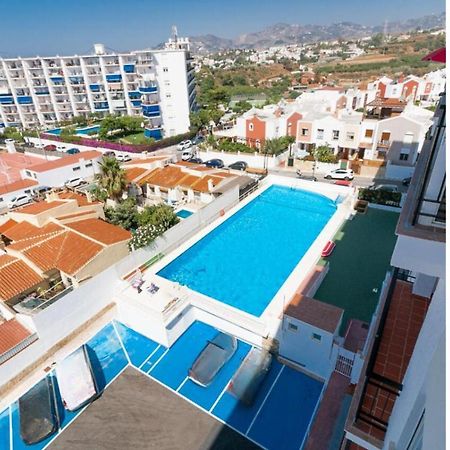 Apartamento En เนร์คา ภายนอก รูปภาพ
