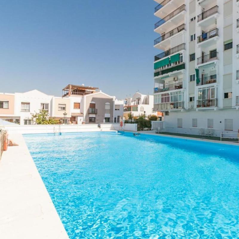 Apartamento En เนร์คา ภายนอก รูปภาพ